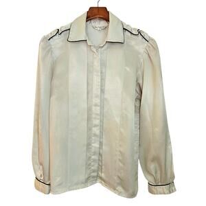 Women's Oscar de la Renta Expressions Vintage White Button Up Blouse